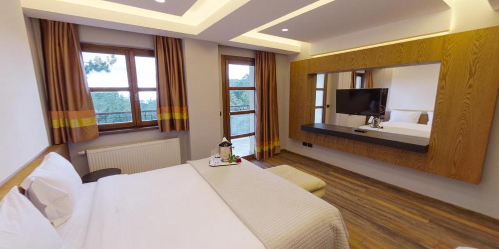 Two-Bedroom Suite