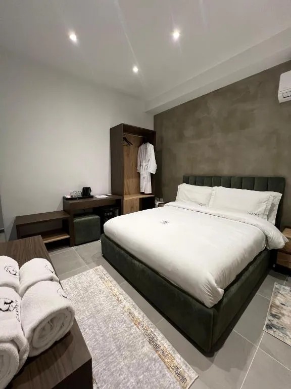 Junior Suite