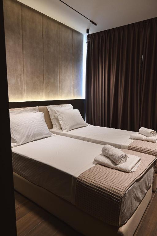 Twin Room with Mountain View