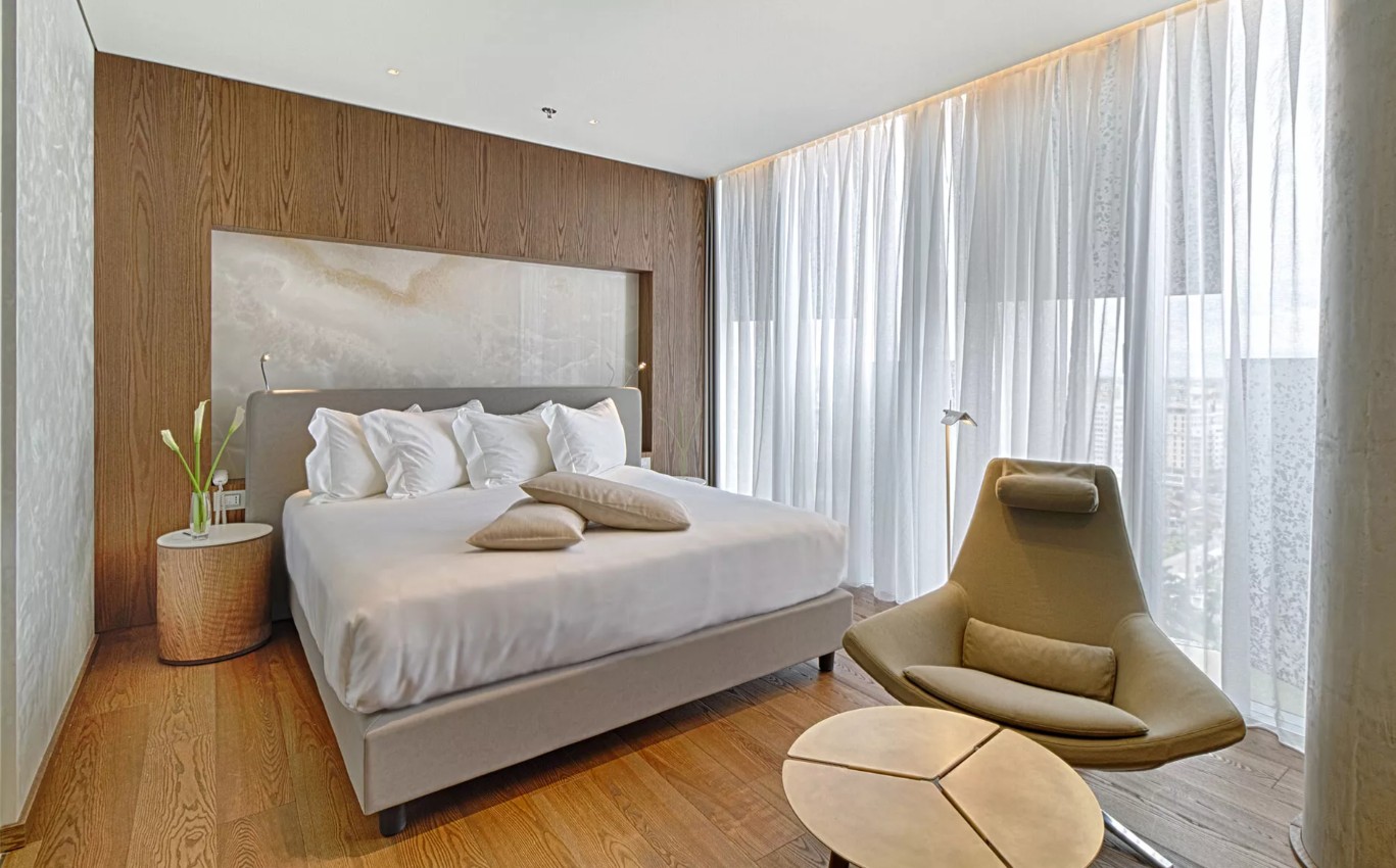 Business Room