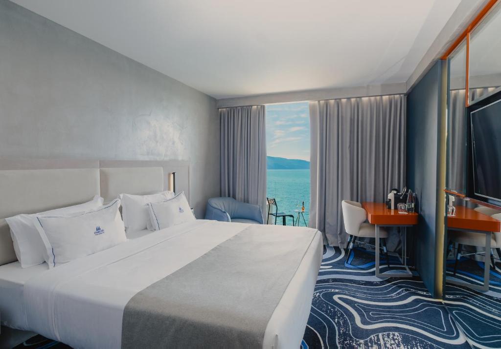 Double Room with Sea View