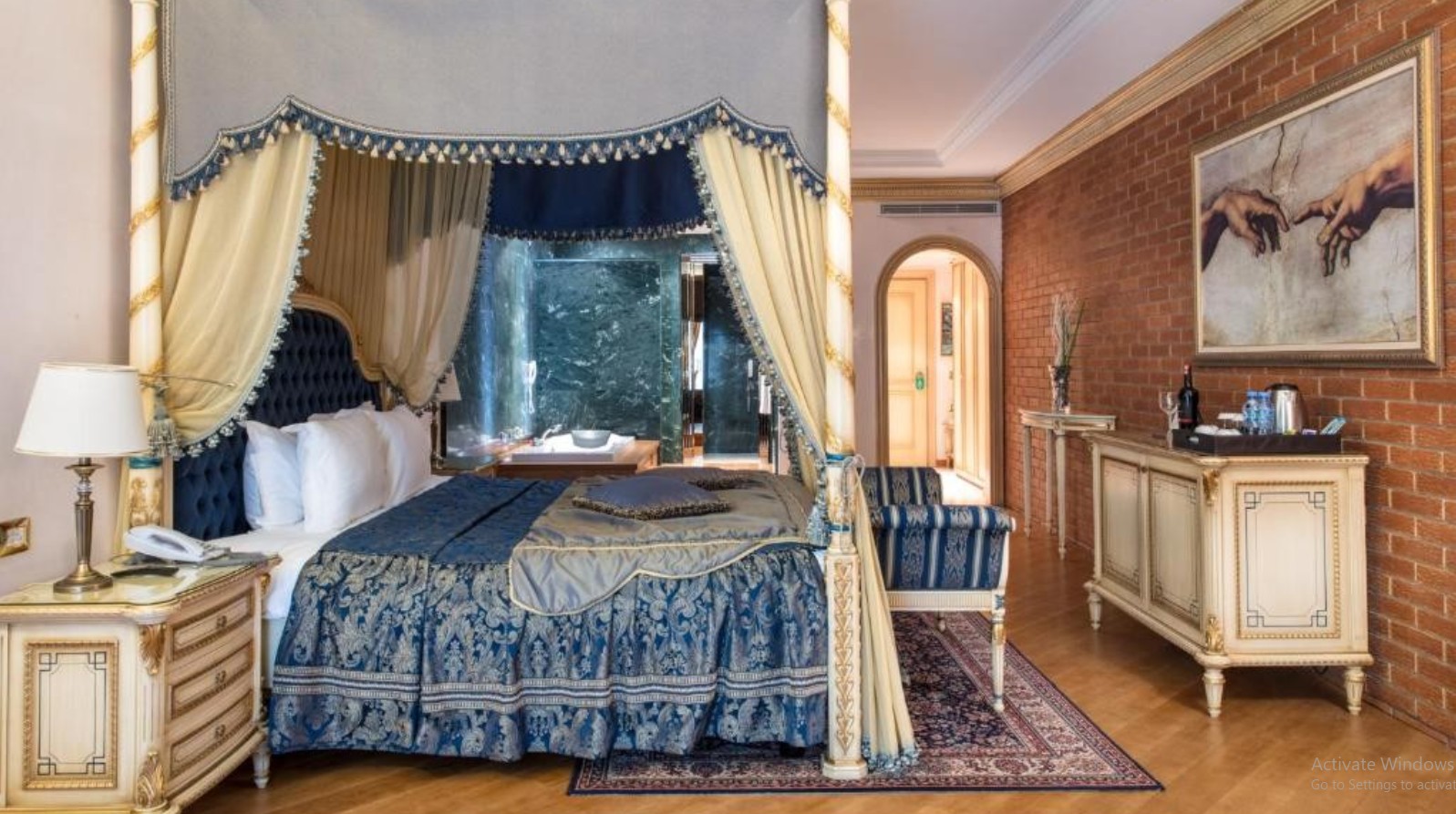 Luigi XIV Suite