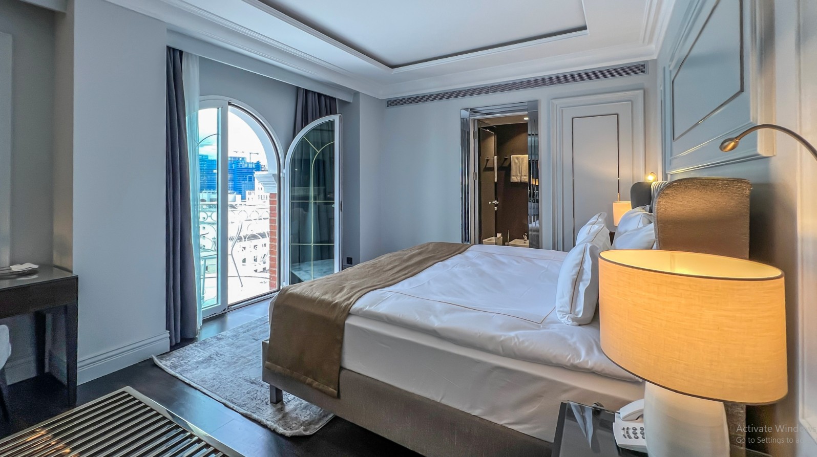 Prestige Deluxe King Room
